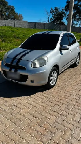 Nissan March SV 1.6 16V Flex Fuel 2014