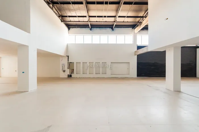 Ponto Comercial Estratégico para Locação no Campo Comprido Curitiba