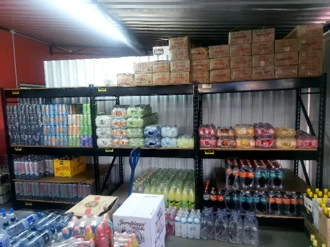 Prateleira para armazenar bebidas