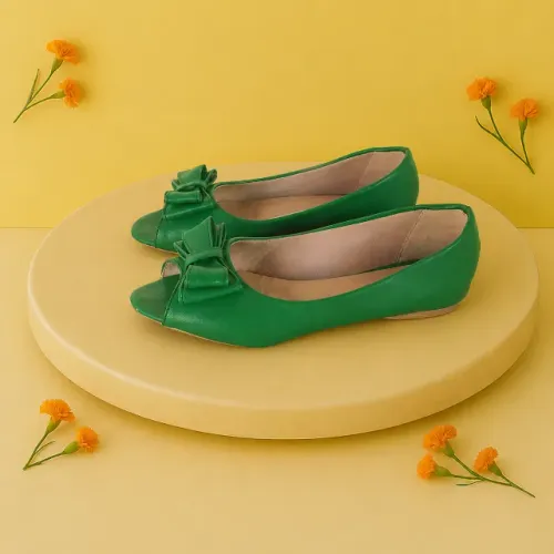 Sapatilha peep toe feminina