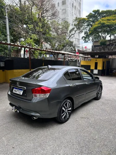 Honda City Sedan LX 1.5 Flex 16V 4P Aut. 2010