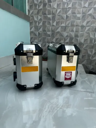 Kit de Baús para moto