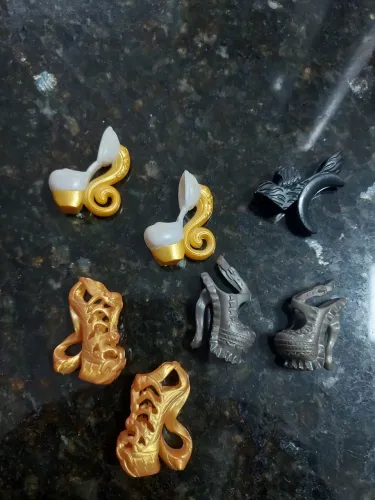 Lote sapatos boneca monster high ever after