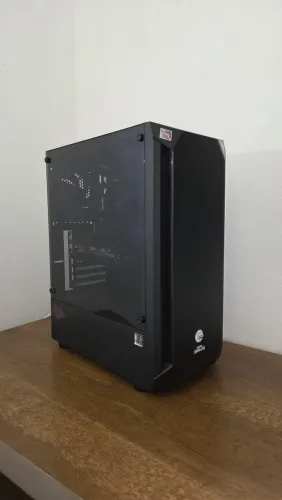 VENDO PC GAMER RYZEN 5 5600G + RX580 8GB ELSA + 16GB RAM HYPERX