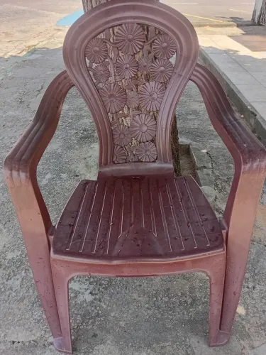 Cadeira de plastico