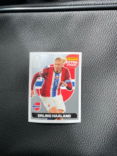 Carta autentica da panini Prata do Erling Haaland