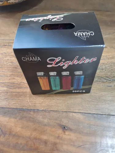 Isqueiro descartável Pedra Caixa com 50 pçs Colorido Com Regulagem de Chama