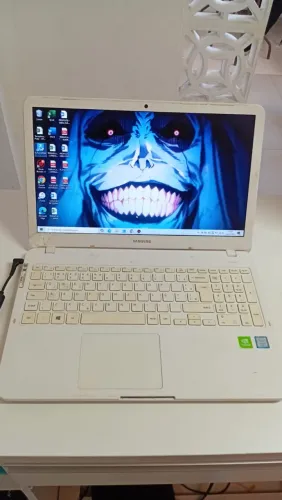 Notebook Samsung - Core i5 8GEN