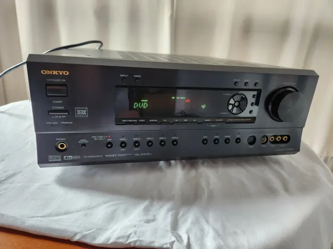 Receiver Onkyo TX SR800