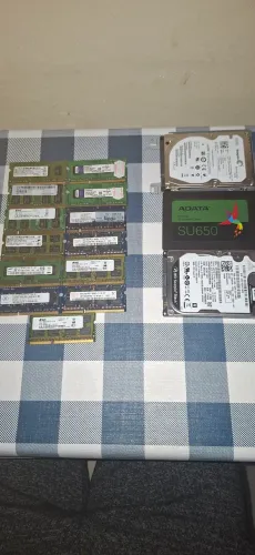 Memória RAM DDR3 2GB