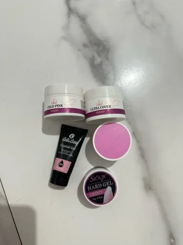 Vendo materiais de nail designer 