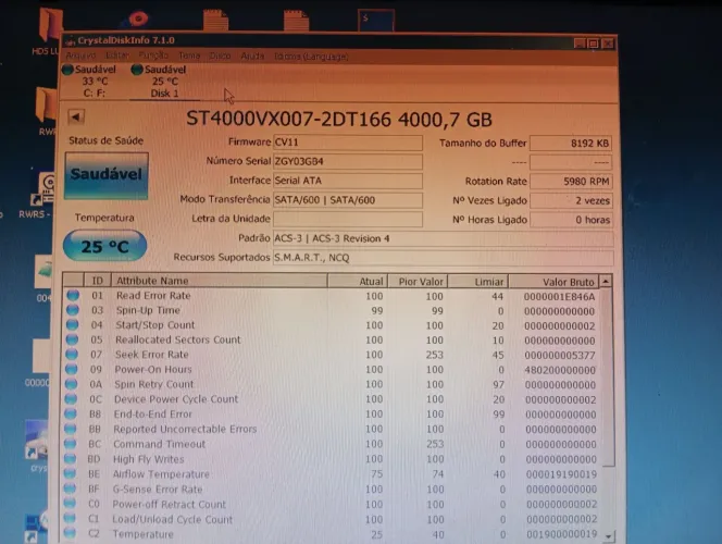 HD desktop skyhawk 4 TB 