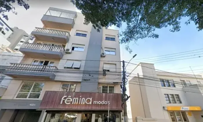 Imóvel para venda tem 124 metros quadrados com 3 quartos em Centro - Carazinho - RS