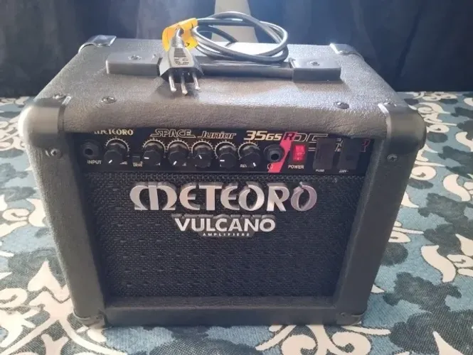Cubo meteoro guitarra estudo 35 GS