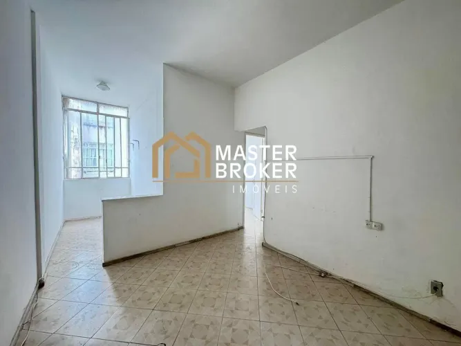 Apartamento 1 quarto no Centro, andar alto, copa, sala, nicho para escritório, Belo Horizo