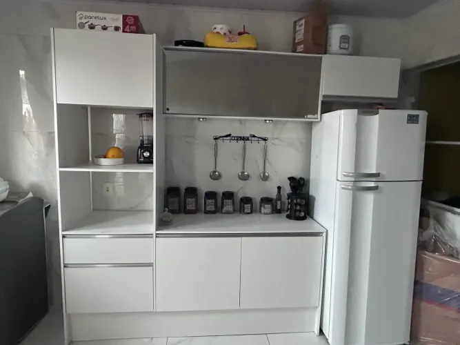 Vende se Armário de Cozinha