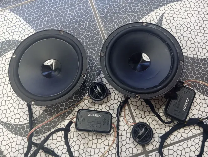 Kit 2 vias e coaxial Hertz