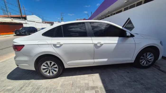 Volkswagen Virtus 1.6 MSI Flex 16V 5P Mec. 2020