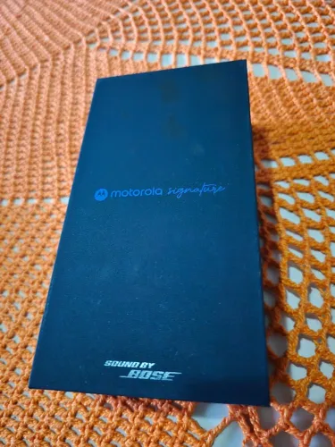Motorola Signature 5G - 512GB 24GB