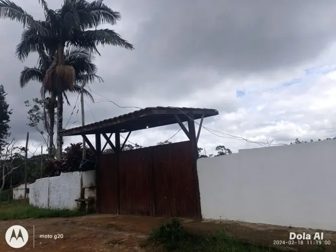 Uma chacarra. Com 1.600mt