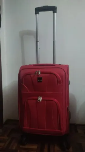 A melhor mala pequena para seus viagems