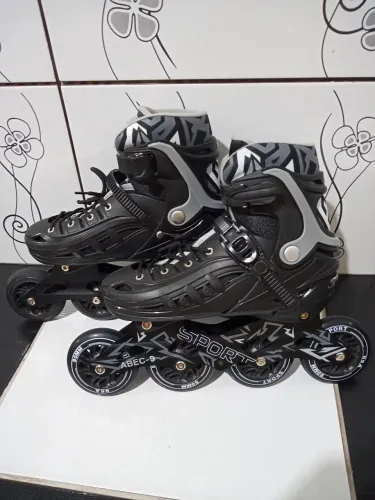 Patins Sport ajustável (39 ao 43) PREÇO NEGOCIÁVEL!