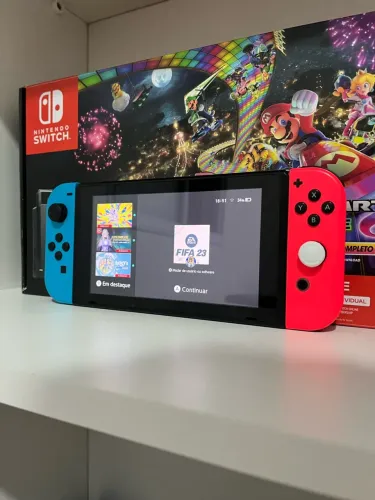 Nintendo Switch v2 + Caixa Completo e Acessórios- SEMINOVO
