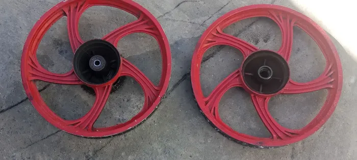 Jogo de roda pra vender no precinho