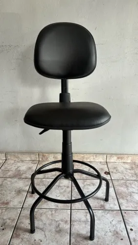 Cadeira Back system para caixa ou balcão