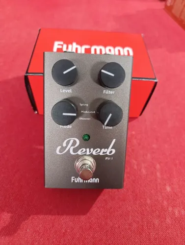 Pedal de guitarra Furhmman Reverb RV-1