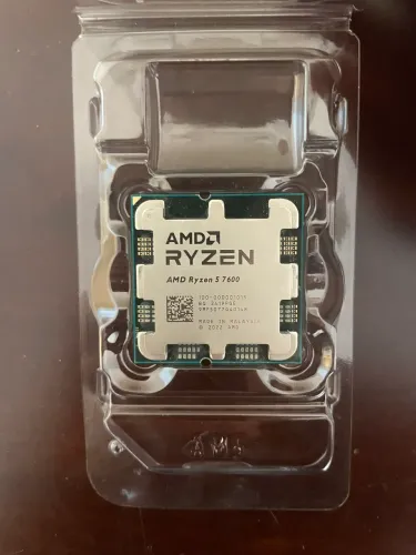 Processador Ryzen 5 7600 - AM5