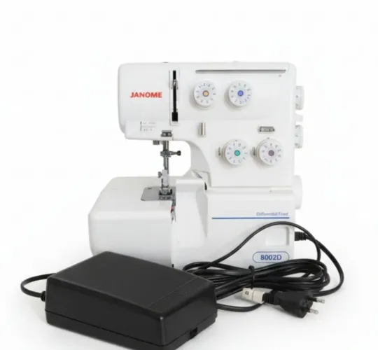 Máquina de costura overloque