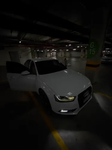 Audi A4 2.0 Avant 16V TFSI Quattro Stronic 2014