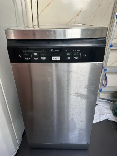 Lava louças 10 serviços Electrolux LL10X