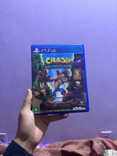 Jogo PS4 - Crash Trilogy