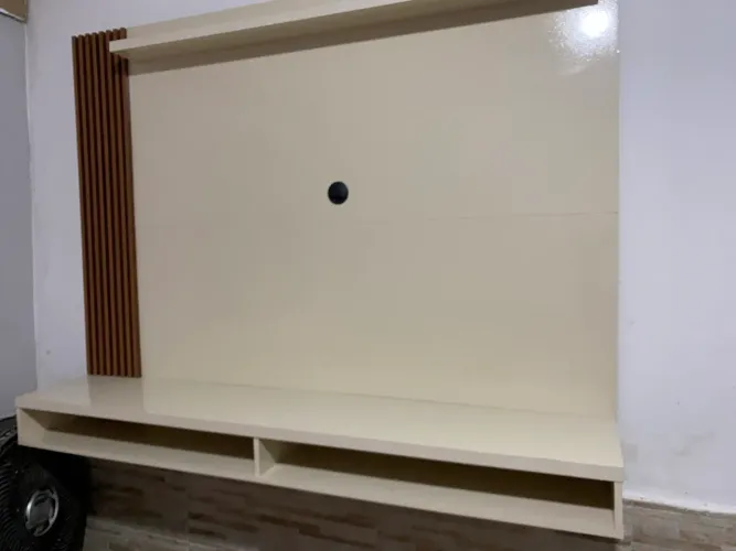 Painel suspenso tv até 50 