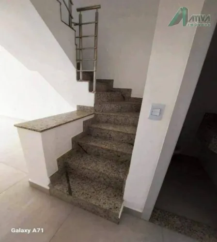 Casa com 2 dormitórios à venda, 119 m² por R$ 425.000,00 - Jardim Leblon - Belo Horizonte/