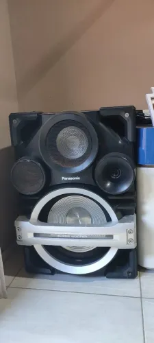 Mesa de som + amplificador + caixa de som