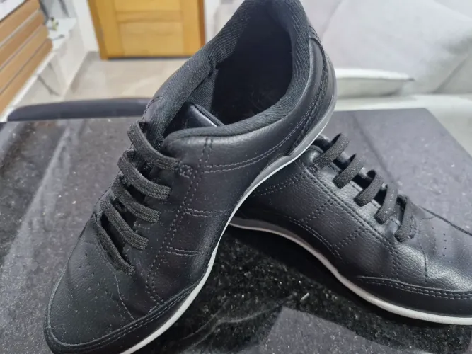 Tenis kolosh preto feminino