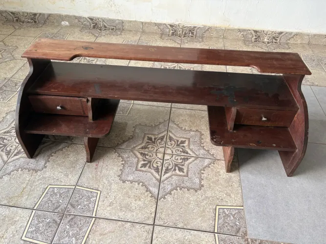 Cabeceira de escrivaninha