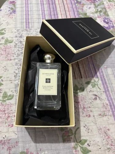 Jo malone London perfume