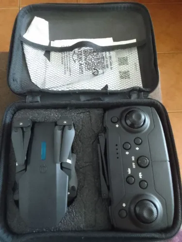 Estou vendendo drone pro E88