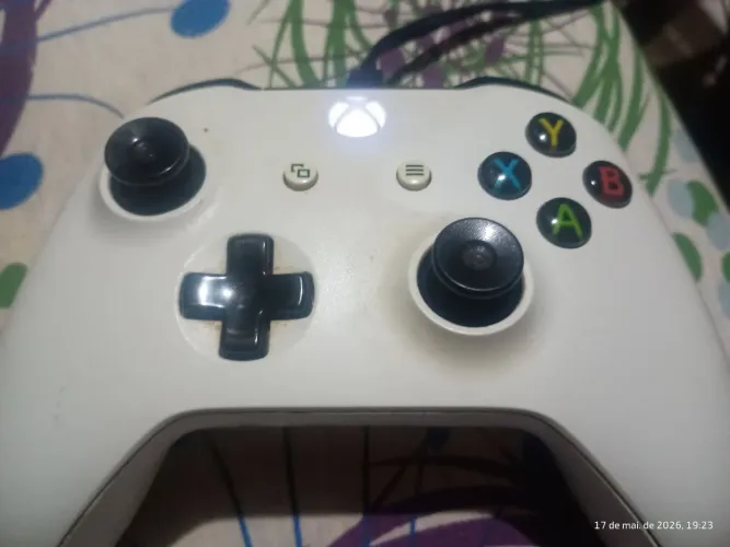 Vende-se controle Xbox one