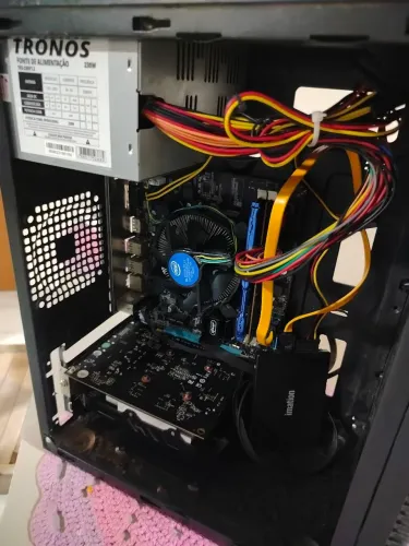 Pc com placa de vídeo