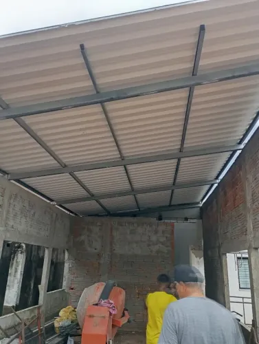 Estruturas e telhados construção e reparo