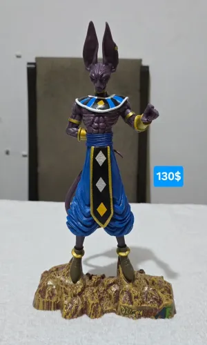 Action figure do Beerus Deus da Destruição