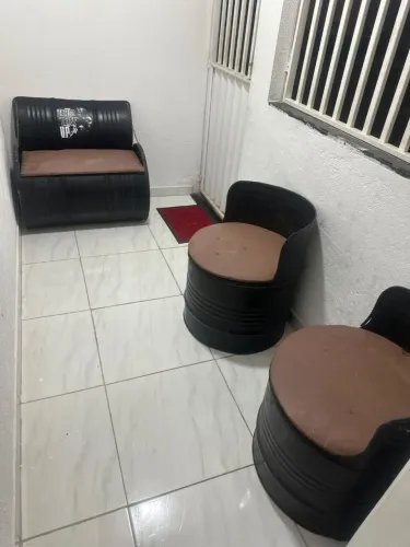 Vende se ....só as duas poltronas