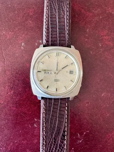 Relógio Seiko 6119-7130