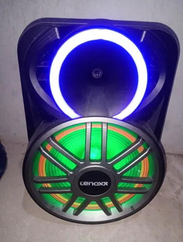 Caixa de som 900w