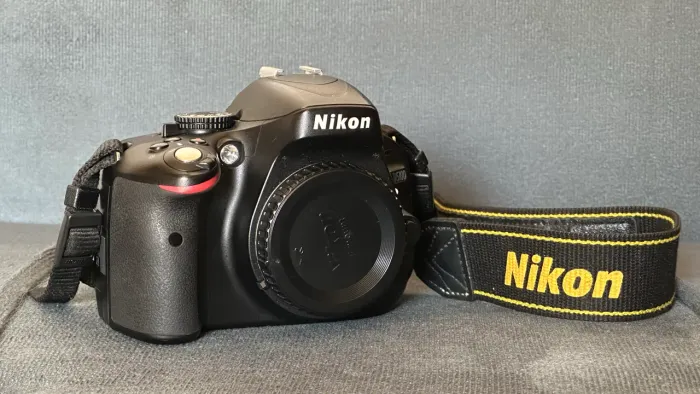 Nikon D5100 corpo